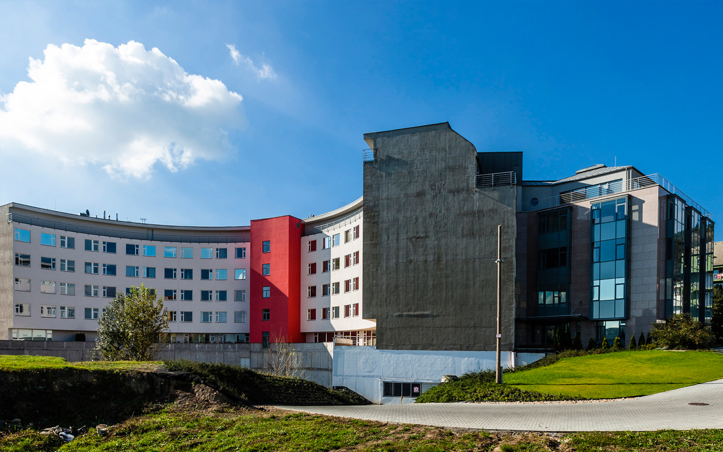 OUR OFFICE BUILDINGS - Terrapark, Budaörs